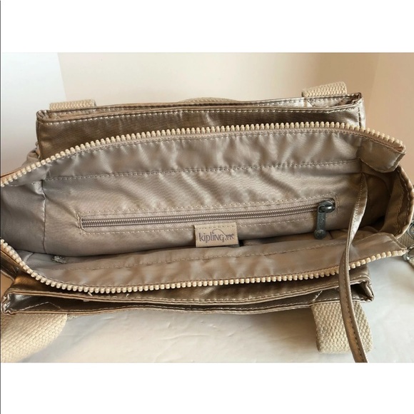 Kipling Carly gold metallic cross body bag medium - Picture 4 of 8